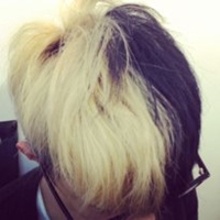 彭

孔财的厨房