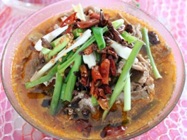生菜水煮肉的做法