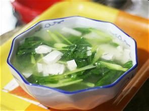 喝菠菜豆腐汤对身体有哪些危害?
