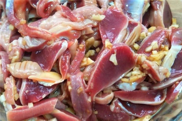 鸡胗可以多吃吗 鸡胗的营养价值