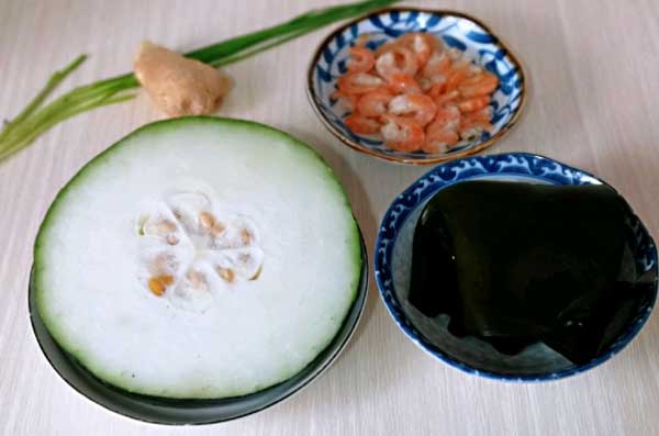 冬瓜变黄了还能吃吗,冬瓜切开后怎么保存不会烂