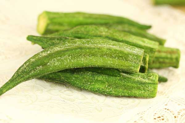 秋葵蒸蛋是一道很家常的菜，那秋葵蒸蛋要怎么做就会又好吃又嫩呢？秋葵蒸鸡蛋功效与作用?