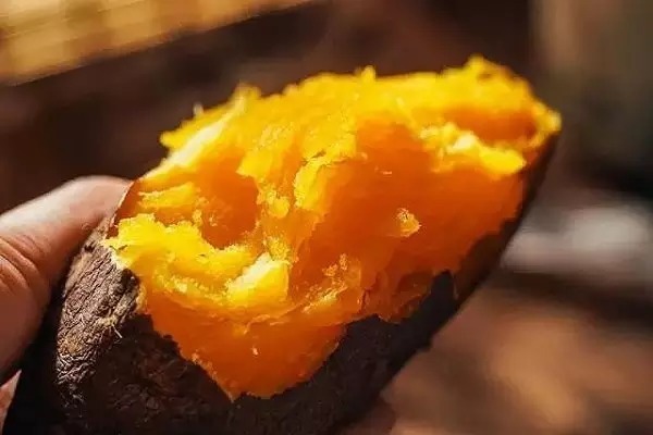 烤箱烤红薯可以切开吗,烤箱烤红薯温度和时间