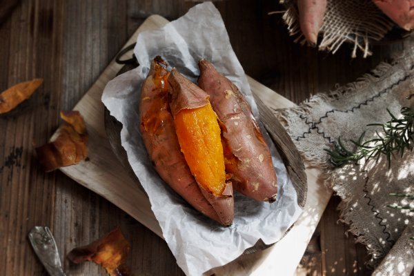 烤箱烤红薯可以切开吗,烤箱烤红薯温度和时间