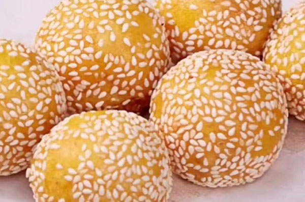 煮熟的红薯隔夜能吃吗,煮红薯吃不完怎么保存