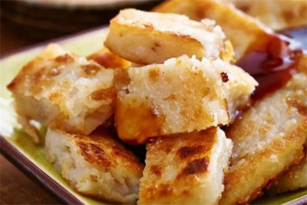 芋头糕粘米粉和水的比例,芋头糕有什么制作小窍门