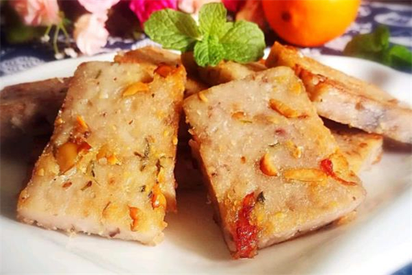 芋头糕用什么粉做的,芋头糕可以用糯米粉吗