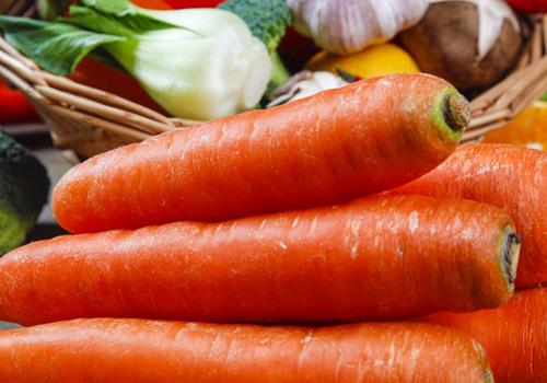 莲藕和胡萝卜能一起煲汤吗,喝莲藕胡萝卜汤的好处