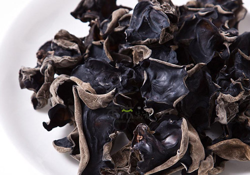 怎么样辨别木耳真假,假木耳吃了有什么危害