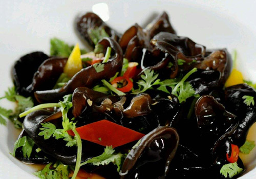 荠菜和木耳一起吃可以吗,荠菜和木耳一起吃有什么营养