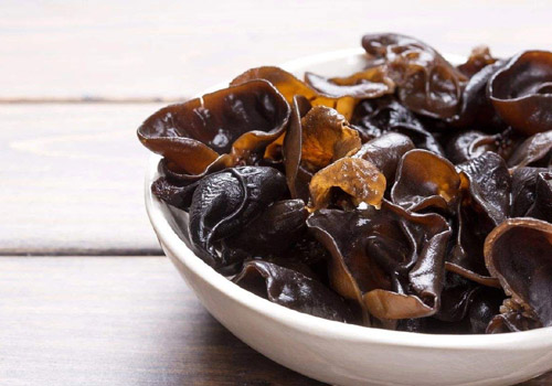 吃黑木耳有什么好处,黑木耳的饮食禁忌