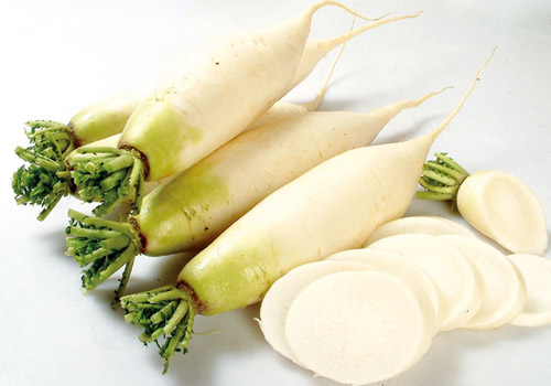 腌萝卜要放水吗,腌萝卜里面加水吗